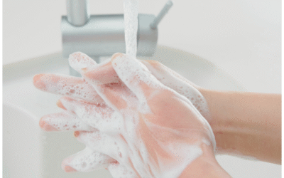 Comment le savon fait pour laver la peau